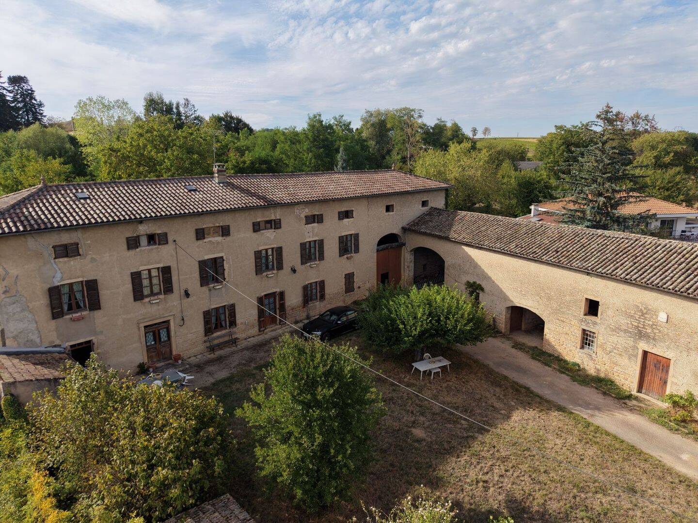 Maison 6 pièces 261 m² · à La Salle · 261 m² · 315 000 €