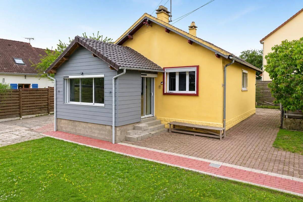 Maison 6 pièces 73 m² · à Mantes-la-Ville · 73 m² · 229 000 €