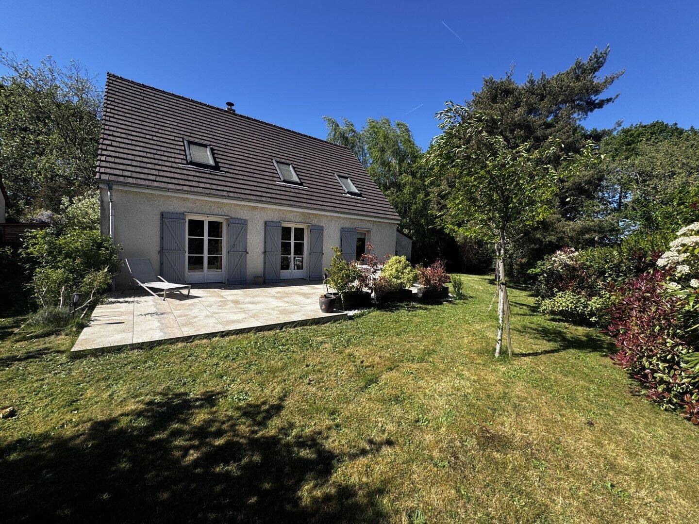 Maison 6 pièces 140 m² · à Montfort-l'Amaury · 140 m² · 513 000 €