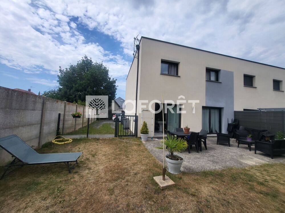 Maison 4 pièces 106 m² · à Saint-Aubin-lès-Elbeuf · 105,5 m² · 202 000 €