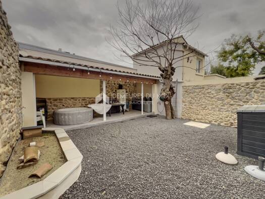 Appartement à vendre 179 000 € 2 pièces 1 chambre 64,4 m² Étage 1/2 Quissac 30260