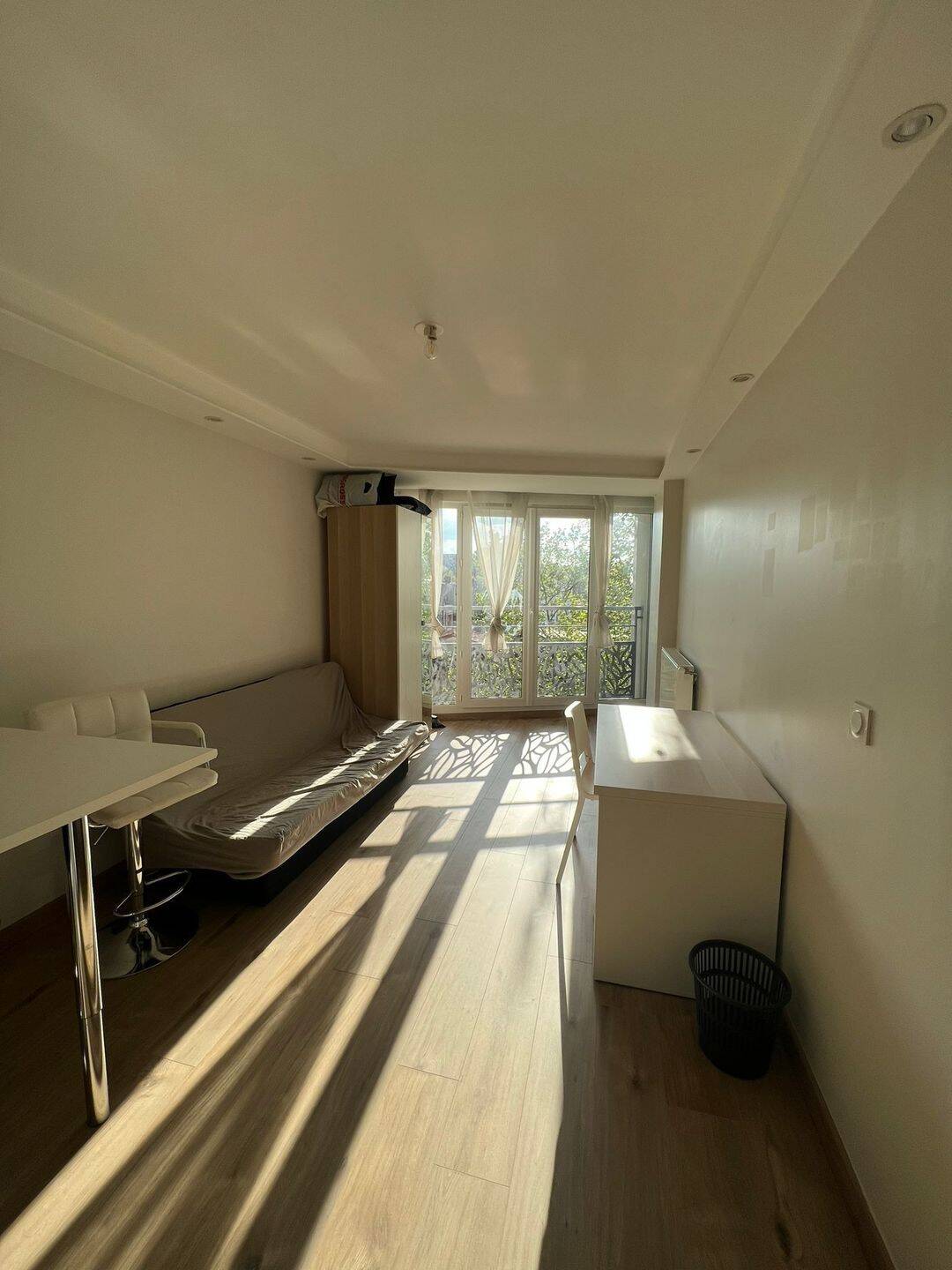 Appartement 1 pièce 25 m² · à Les Lilas · 25 m² · 920 €/mois