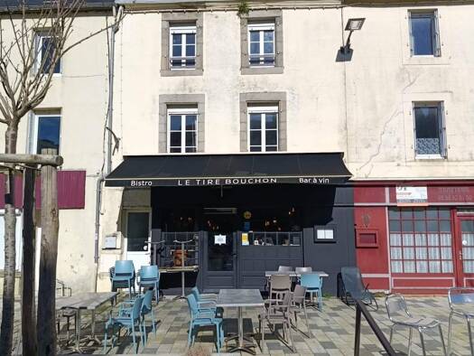 Immeuble à vendre 189 000 € 178 m² Ouest Carhaix-Plouguer 29270