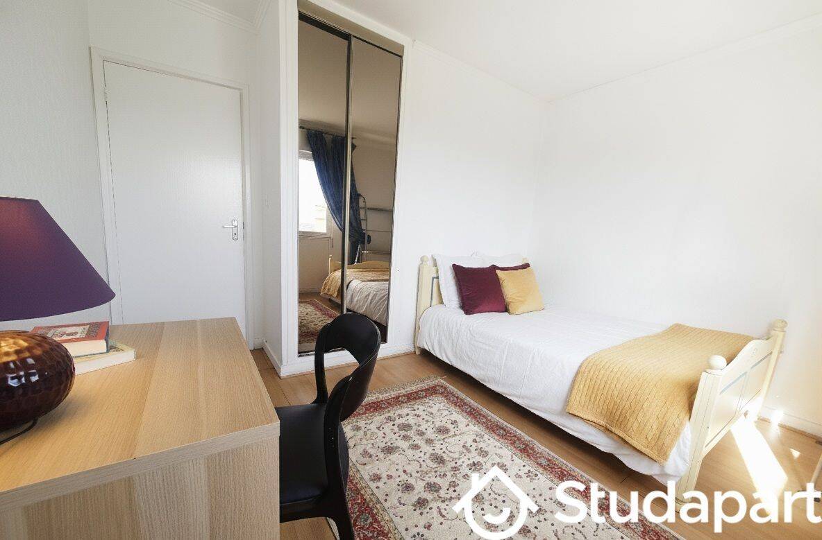 Appartement 1 pièce 13 m² · à Thiais · 13 m² · 430 €/mois