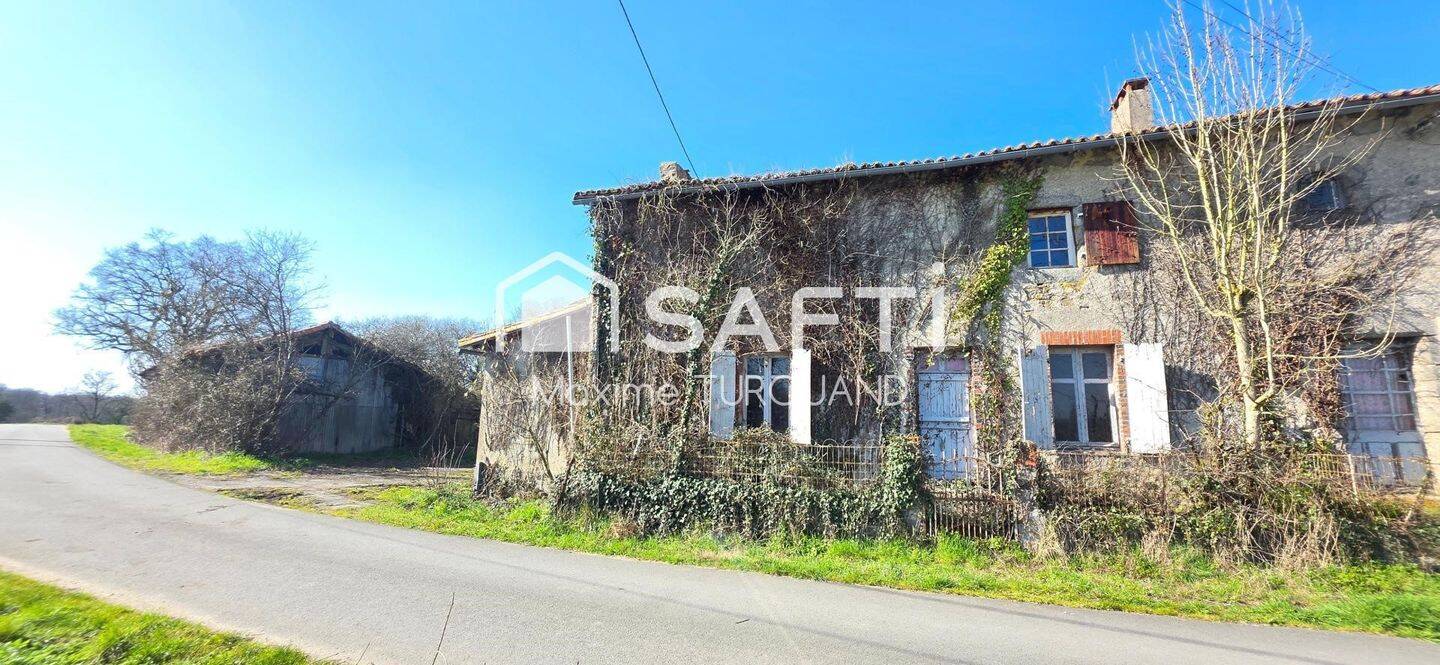 Maison 4 pièces 152 m² · à Neuvy-Bouin · 152 m² · 25 000 €
