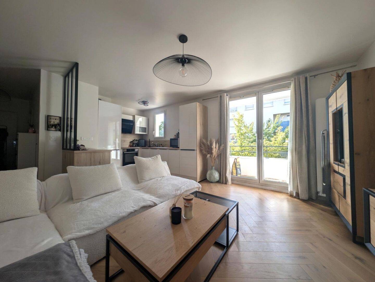 Appartement 2 pièces 41 m² · à Saint-Ouen-l'Aumône · 41 m² · 900 €/mois
