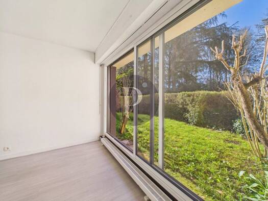 Appartement à vendre 245 000 € 2 pièces 1 chambre 60 m² RDC/3 La Tournelle-Clos de Verrieres Verrières-le-Buisson 91370