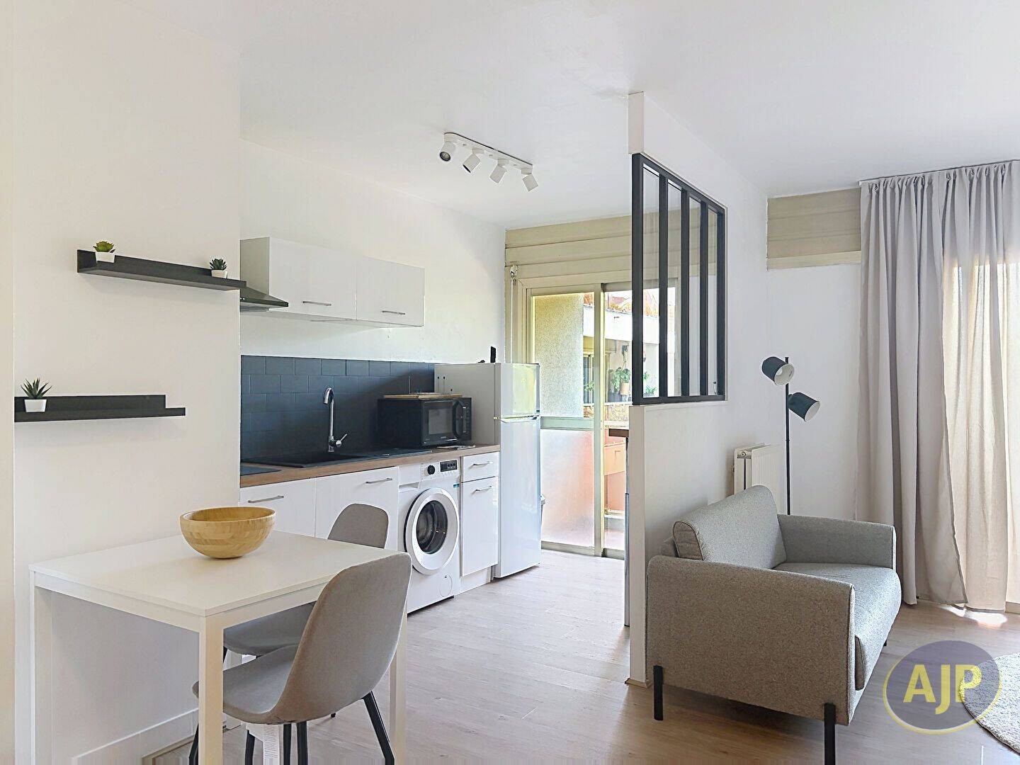 Appartement 1 pièce 32 m² · à Cholet · 32,4 m² · 550 €