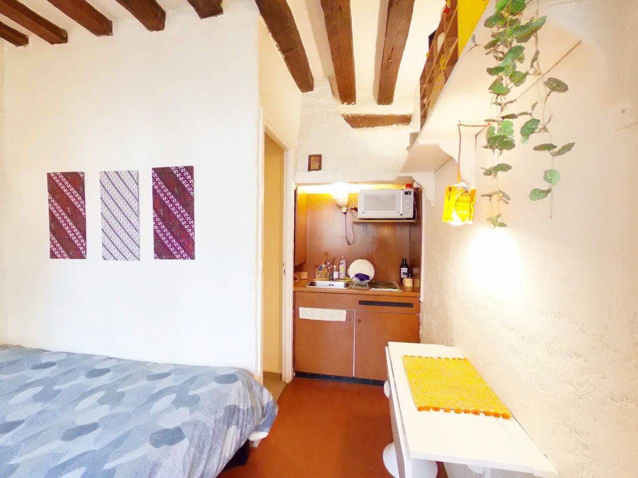 Appartement 1 pièce 16 m² · à Paris 4ème Arrondissement · 15,6 m² · 885 €