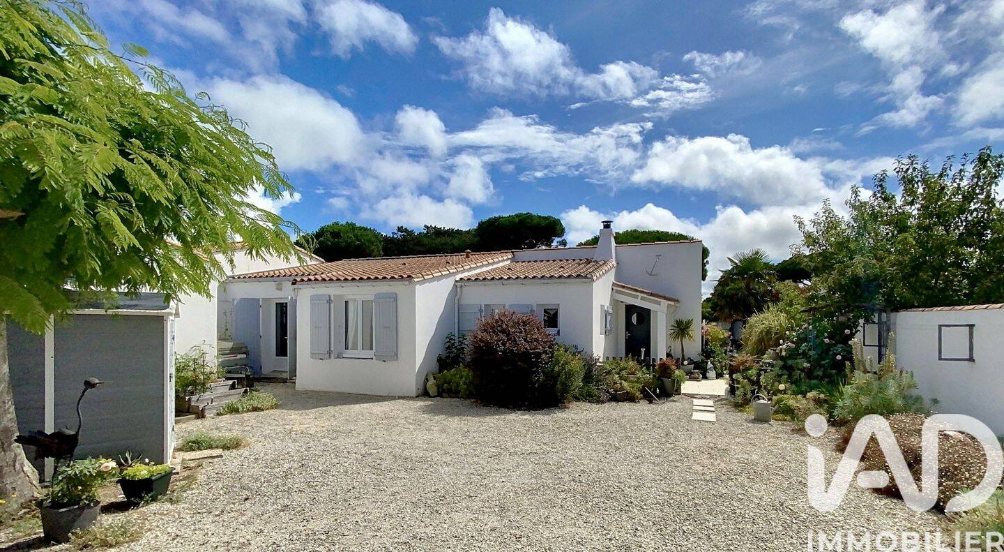 Maison 6 pièces 108 m² · à Le Bois-Plage-en-Ré · 108 m² · 770 000 €
