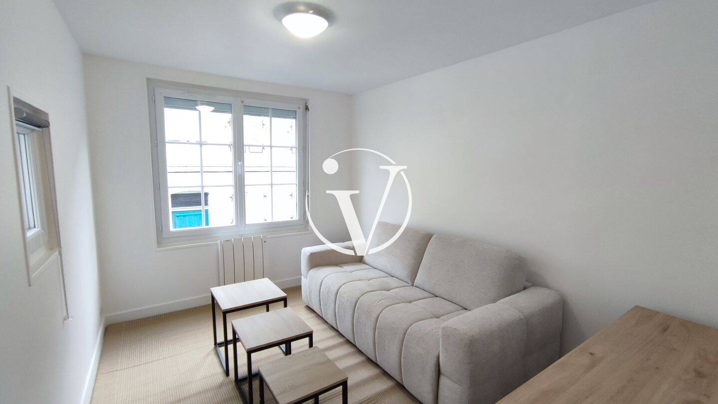 Appartement 1 pièce 22 m² · à Châteaudun · 22,1 m² · 450 €
