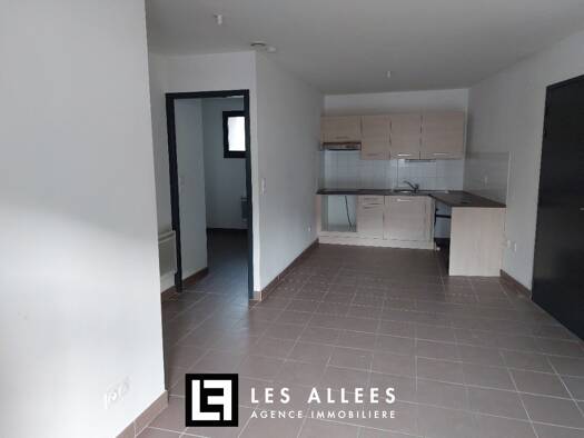 Appartement à louer 589 € 3 pièces 2 chambres 43,9 m² 1er étage Cruas 07350