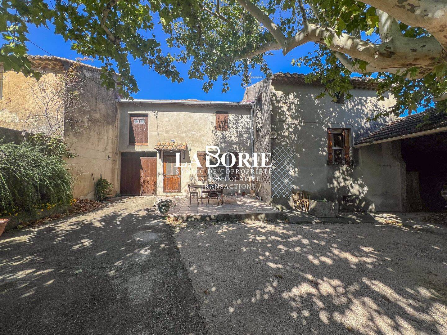 Maison 6 pièces 118 m² · à Sérignan-du-Comtat · 118 m² · 315 000 €