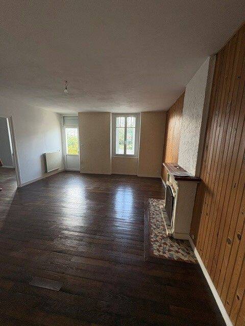 Maison 4 pièces 87 m² · à Donges · 86,8 m² · 635 €/mois