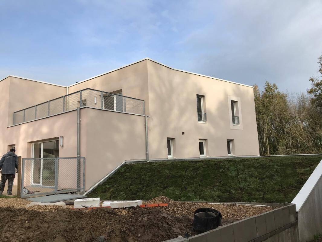 Appartement 4 pièces 84 m² · à Couëron · 84 m² · 963 €/mois