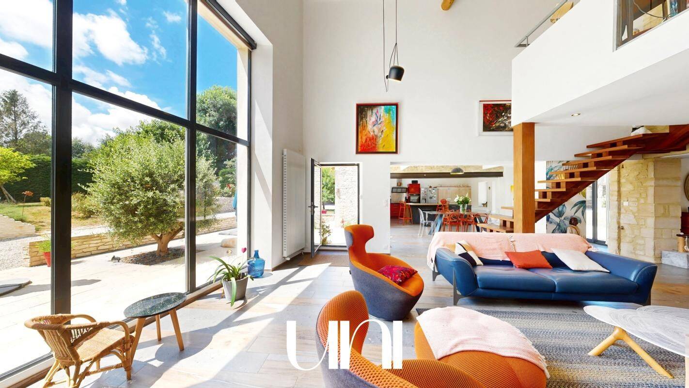 Maison 7 pièces 264 m² · à Mathieu · 264 m² · 965 000 €