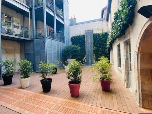 Appartement à vendre 300 000 € 3 pièces 2 chambres 79,5 m² Étage 3/3 Besançon 25000
