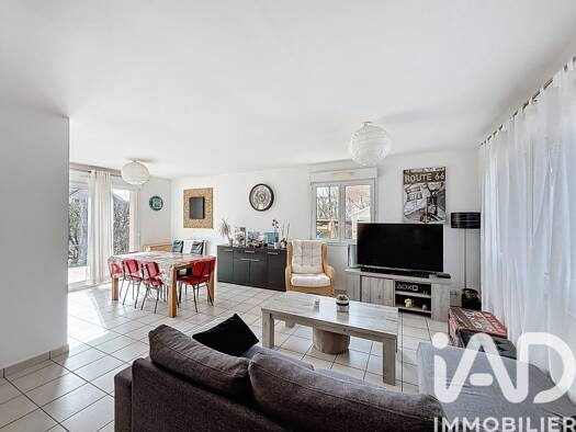 Maison à vendre 199 000 € 5 pièces 4 chambres 102 m² 367 m² de terrain La Londe 76500