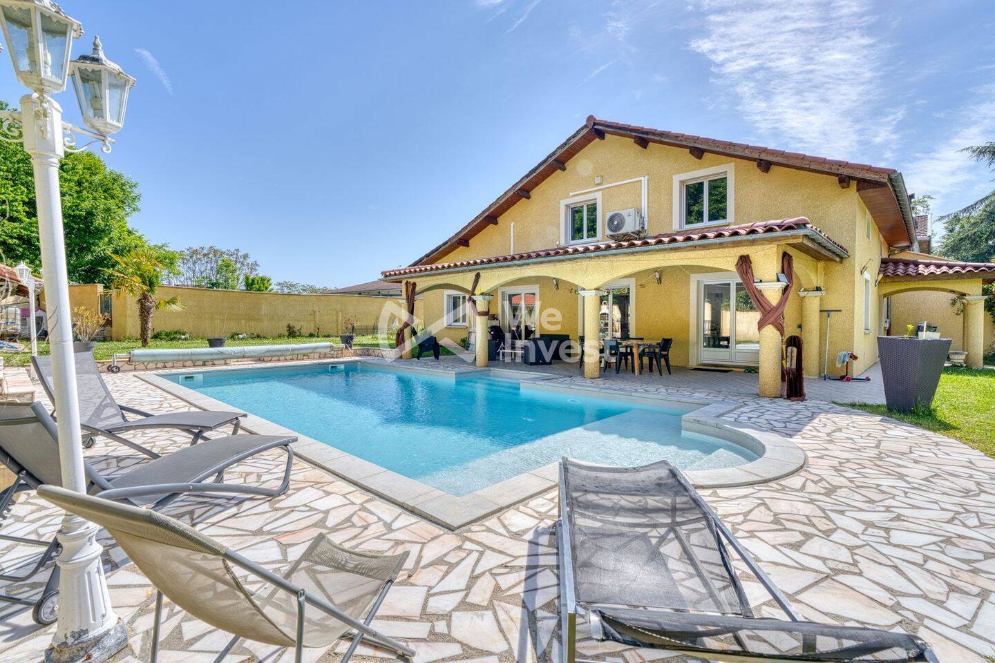 Maison 6 pièces 184 m² · à Charvieu-Chavagneux · 184,4 m² · 465 000 €