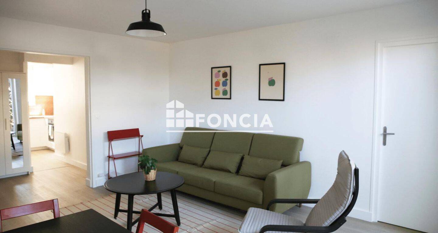 5 pièces 85 m² · à Palaiseau · 84,9 m² · 2 800 €/mois