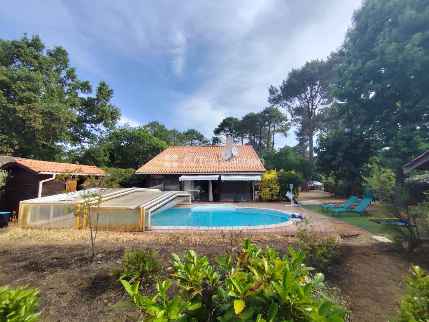Maison 5 pièces 126 m² · à Lège-Cap-Ferret · 126 m² · 450 000 €