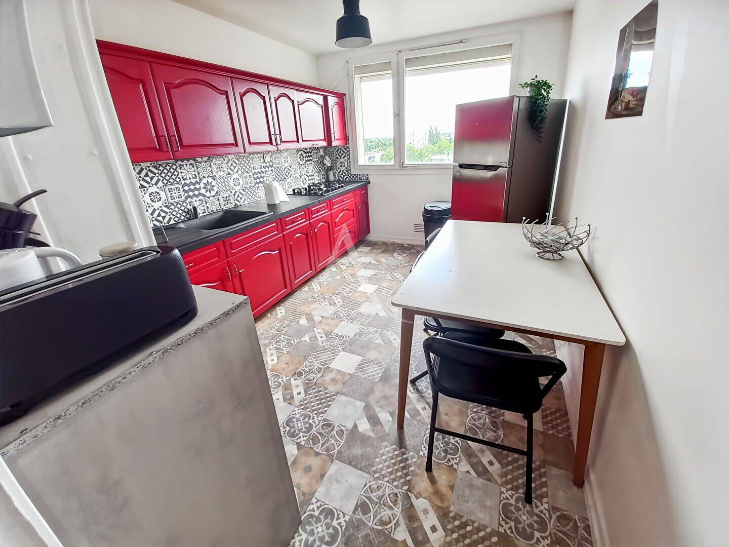 Appartement 4 pièces 78 m² · à Saint-Étienne-du-Rouvray · 78 m² · 108 000 €