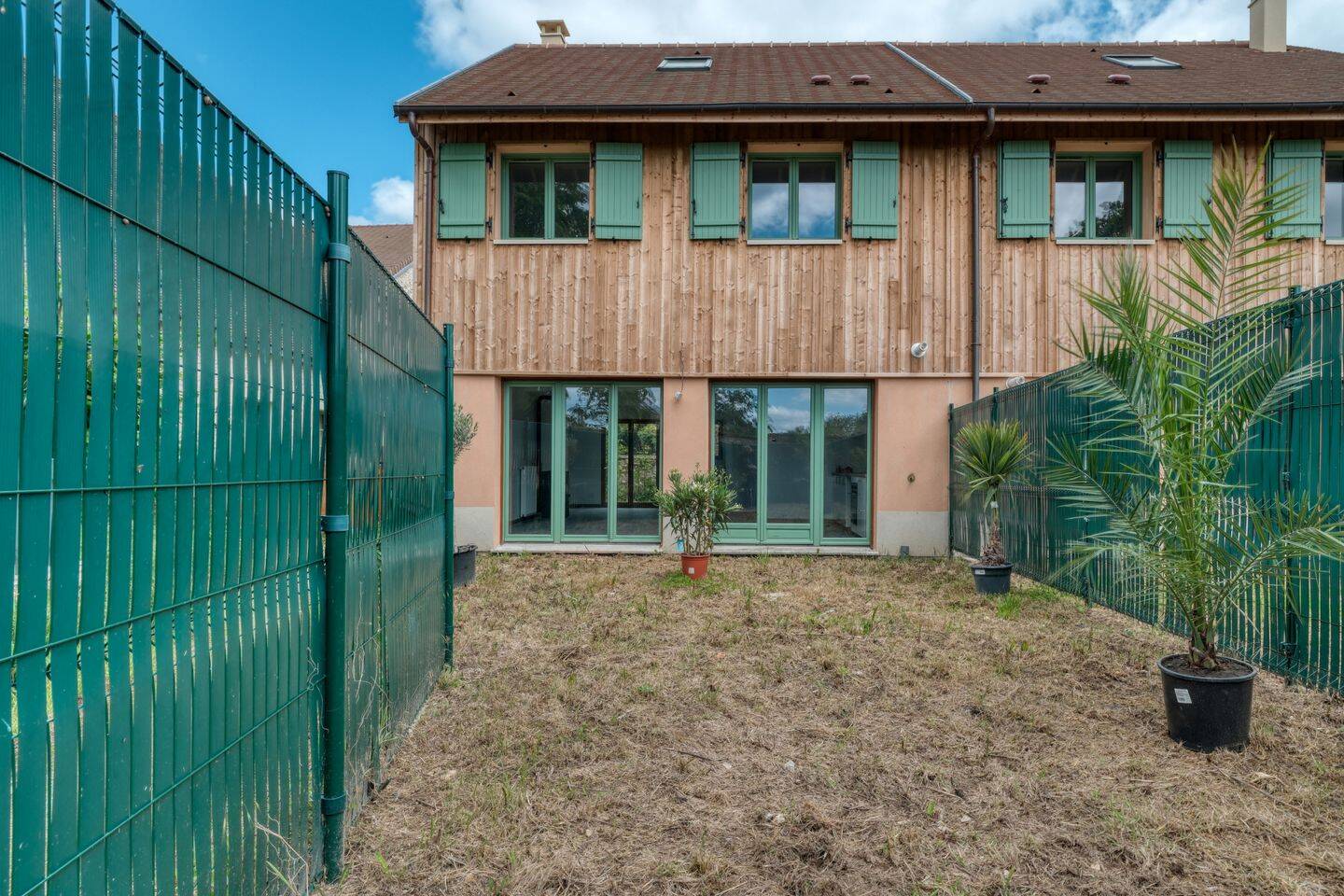Maison 6 pièces 101 m² · à Bonnelles · 101 m² · 379 000 €