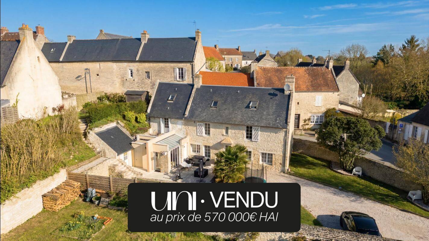 Maison 6 pièces 186 m² · à Fontaine-Henry · 186 m² · 590 000 €