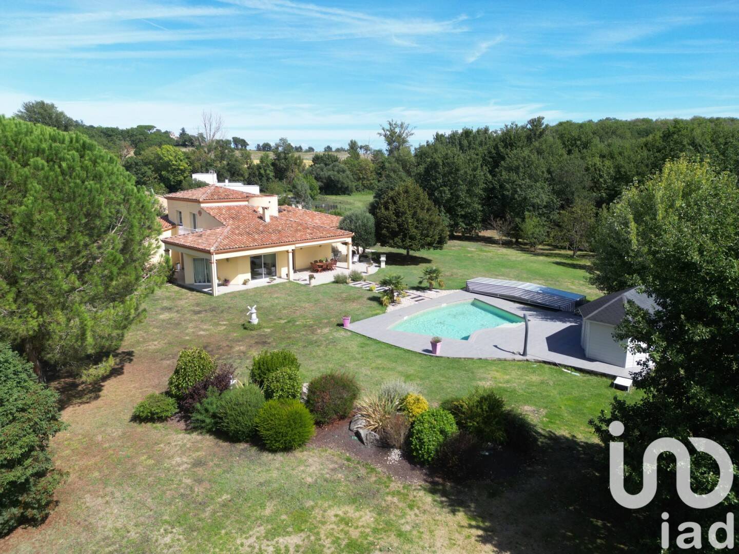 Maison 9 pièces 243 m² · à Lempaut · 243 m² · 550 000 €