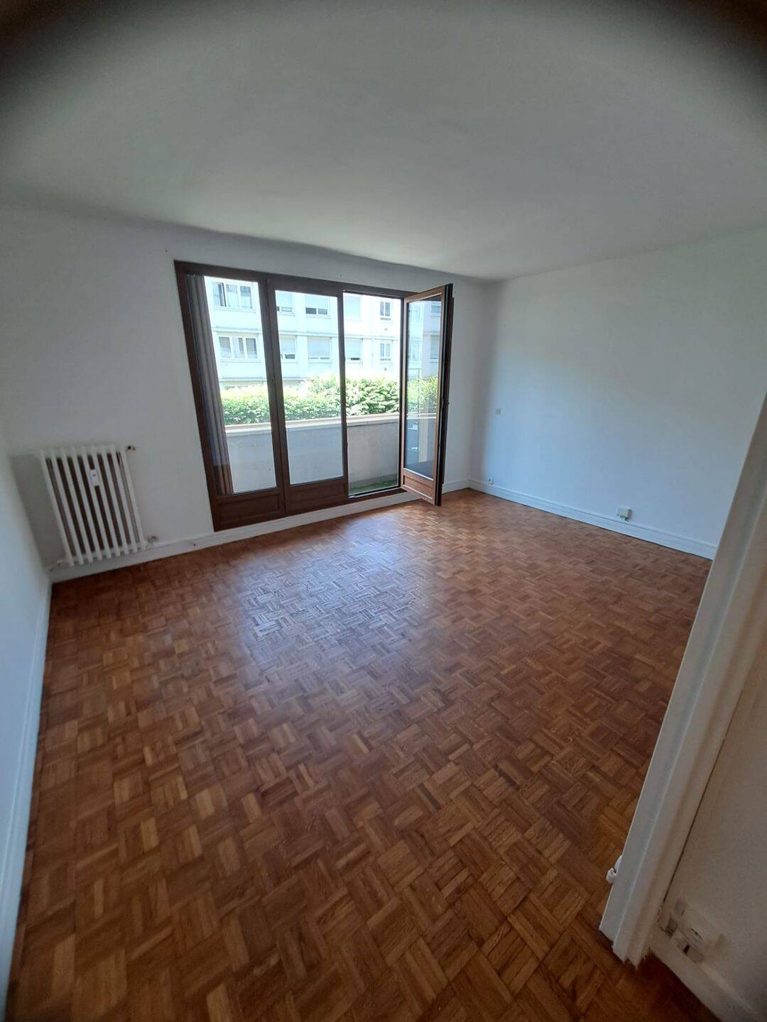 Appartement 3 pièces 58 m² · à Levallois-Perret · 57,8 m² · 1 560 €