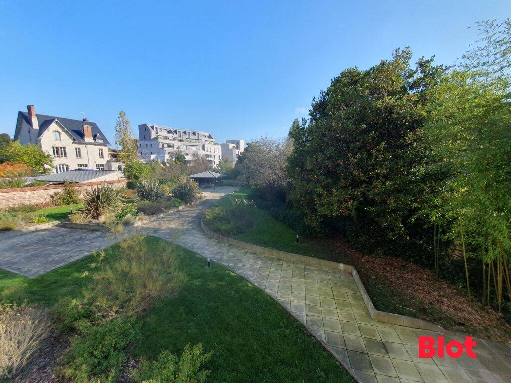 A LOUER - RENNES FOUGERES - Appartement 3 pièce(s) - 83 m2 - Bal — 4
