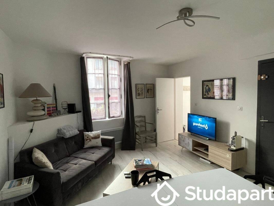 Appartement 2 pièces 42 m² · à Angoulême · 42 m² · 630 €