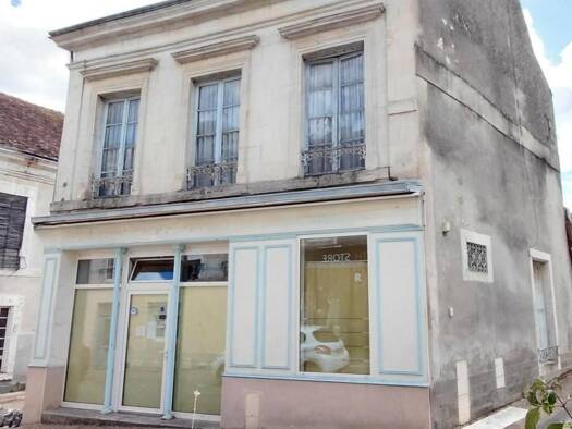 Maison à vendre 79 715 € 6 pièces 2 chambres 92 m² 64 m² de terrain Mamers 72600