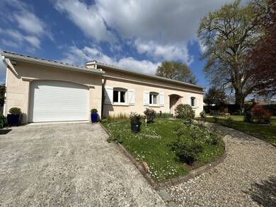 Maison de plain-pied à vendre 399 000 € 4 pièces 3 chambres 107 m² 1 120 m² de terrain Tresses 33370