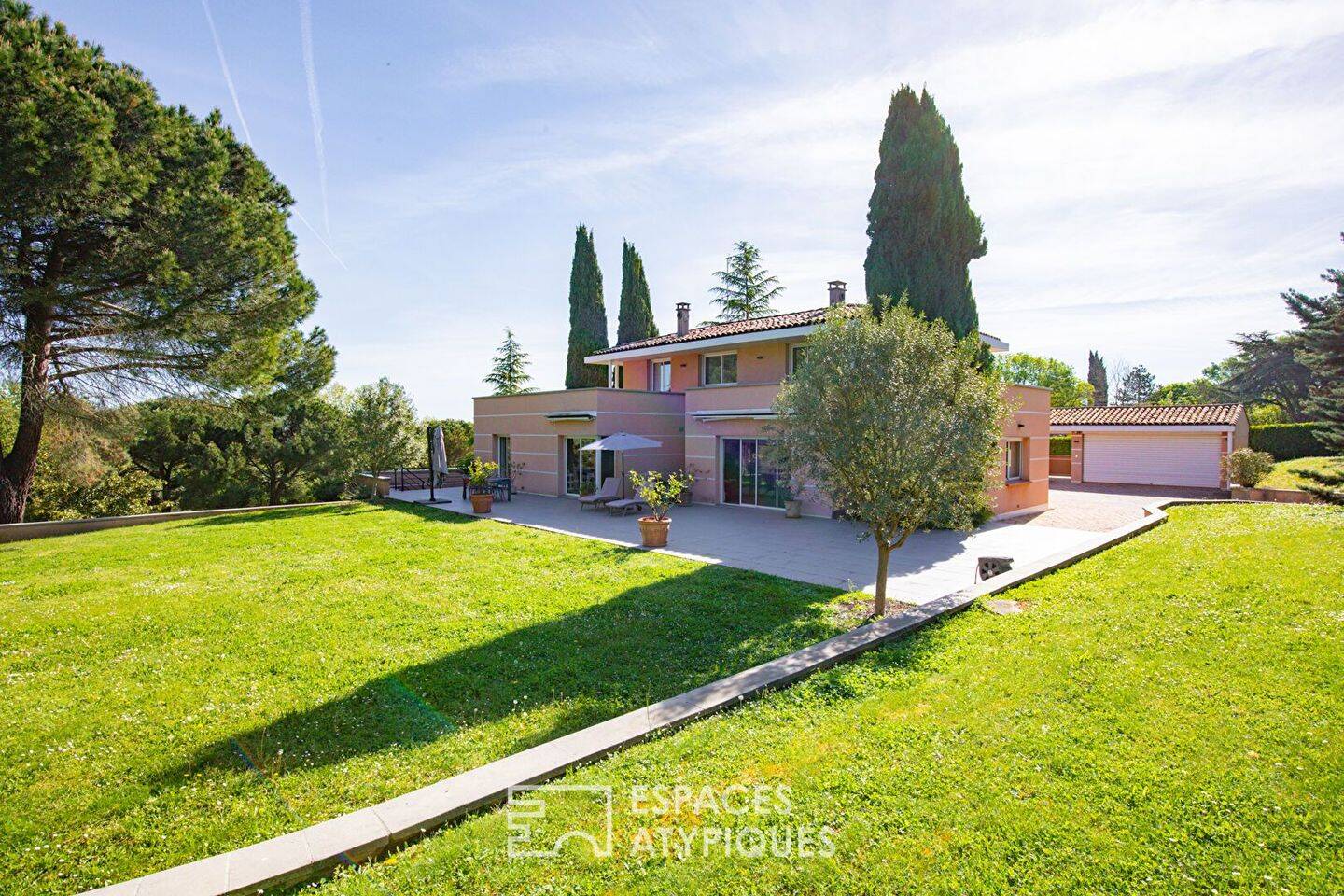 Maison 5 pièces 218 m² · à Castelmaurou · 218 m² · 799 000 €
