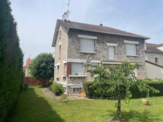 Maison 7 pièces · à Sartrouville · 790 000 €