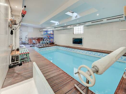 Local commercial à vendre 695 000 € 340 m² de surface de vente Marseille 4ème arrondissement 13004