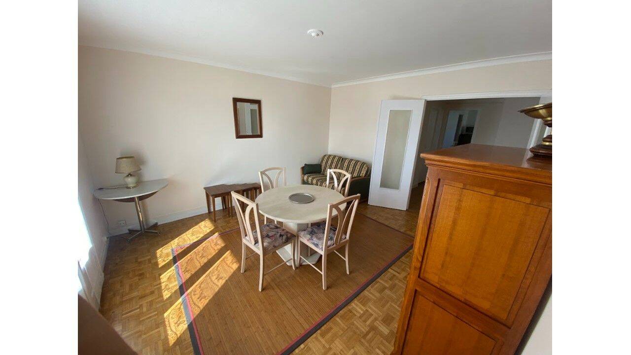 Appartement 4 pièces 70 m² · à Orléans · 70 m² · 900 €/mois