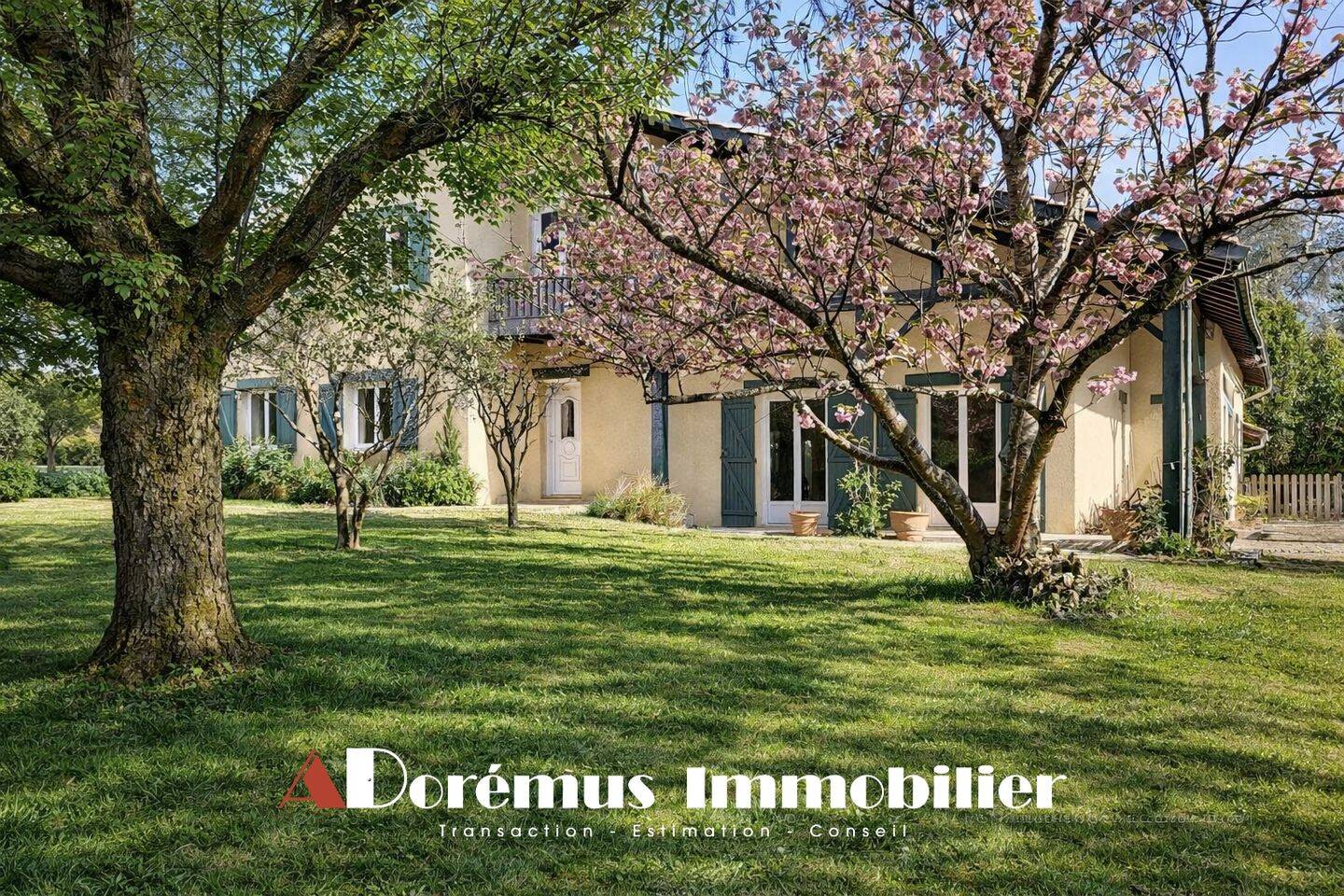 Maison 8 pièces 272 m² · à Bouliac · 272 m² · 595 000 €