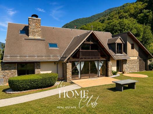 Maison à vendre 595 000 € 8 pièces 6 chambres 306 m² Juzet-de-Luchon 31110