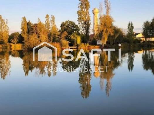 Maison à vendre 245 000 € 4 pièces 3 chambres 147 m² 17 890 m² de terrain Pruniers 36120