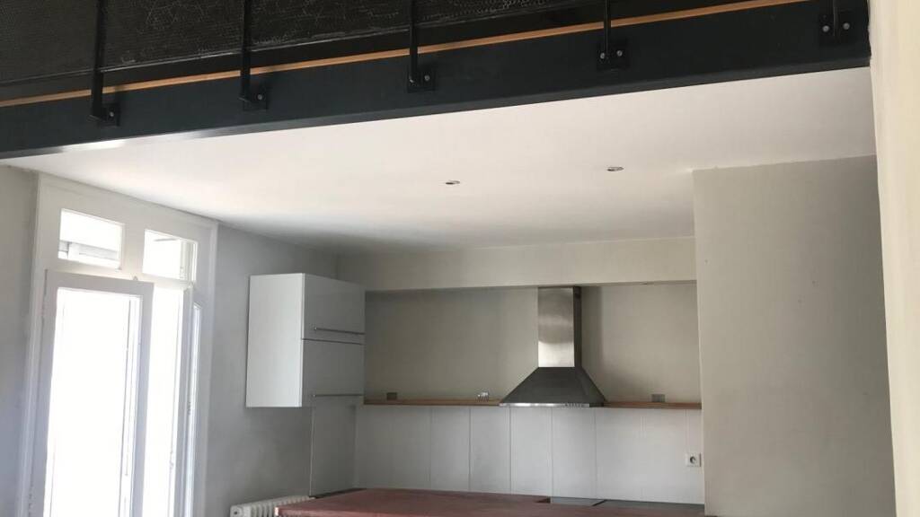 Maison de ville à louer 1 415 € 4 pièces 2 chambres 96,6 m² Beaux Arts Montpellier 34090