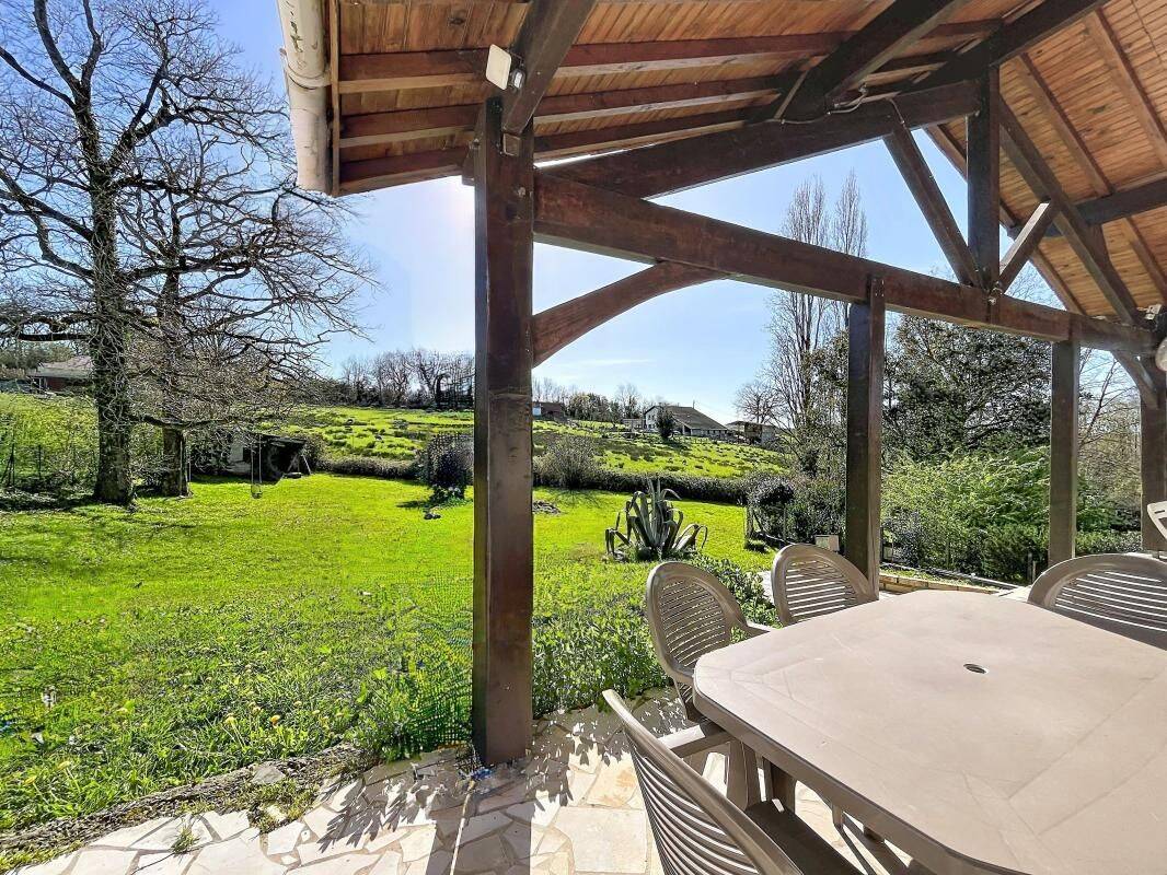 Maison 4 pièces 142 m² · à Lahonce · 142 m² · 590 000 €