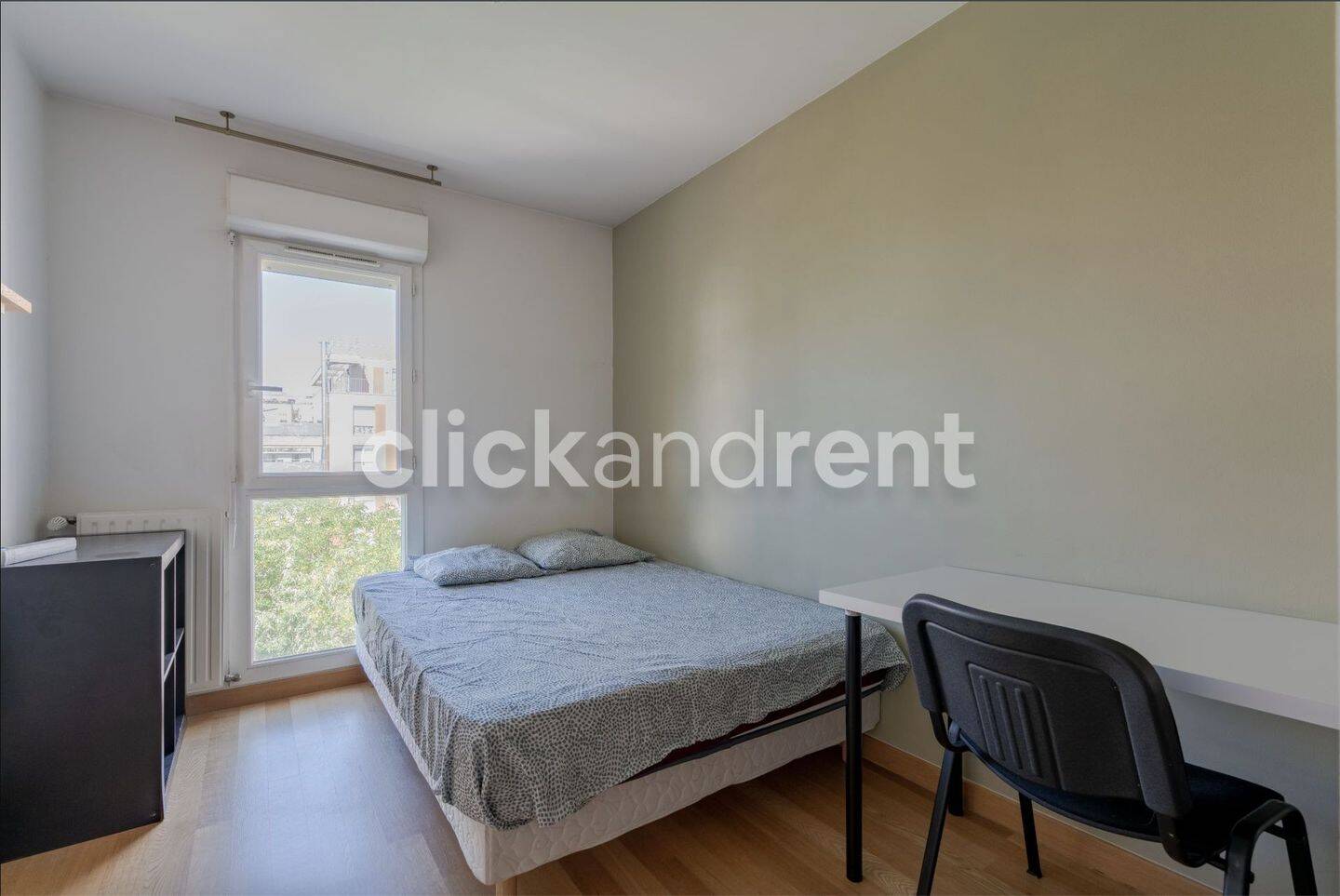 6 pièces 112 m² · à Nanterre · 112,2 m² · 720 €