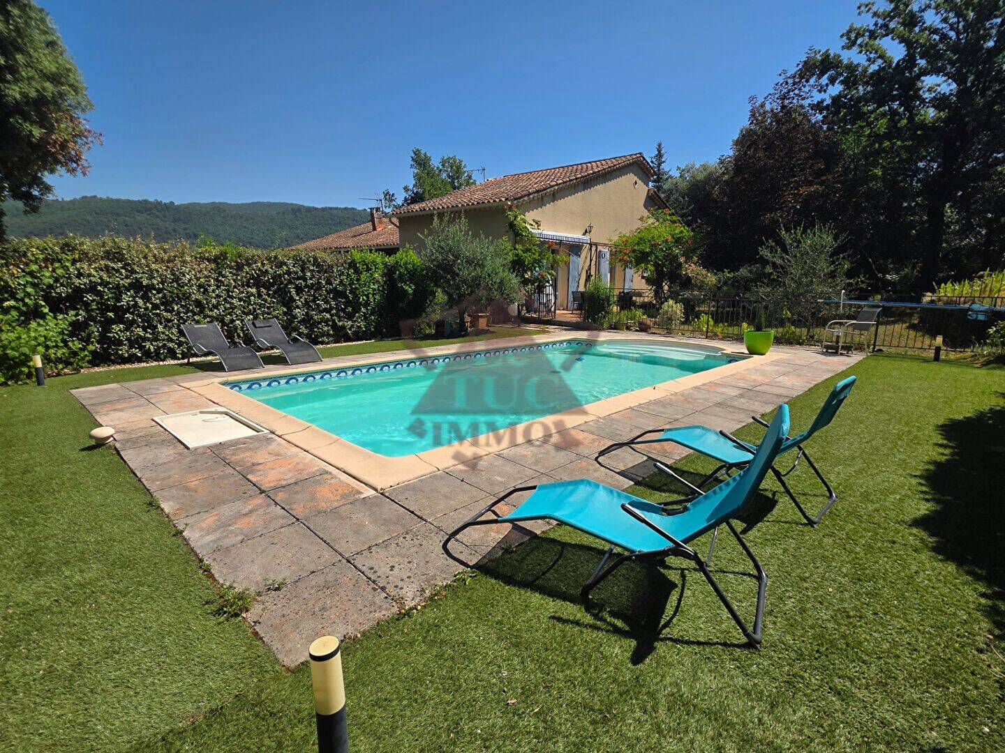 Maison 8 pièces 210 m² · à Molières-sur-Cèze · 210 m² · 315 000 €