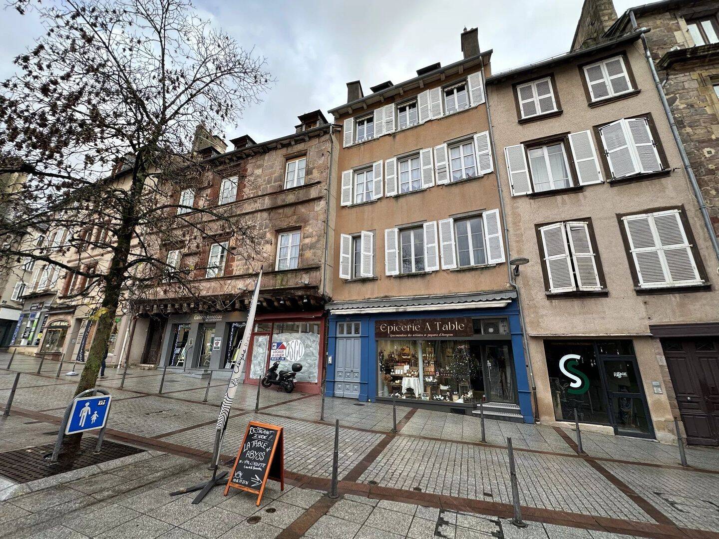 Appartement 2 pièces 44 m² · à Rodez · 44 m² · 67 000 €