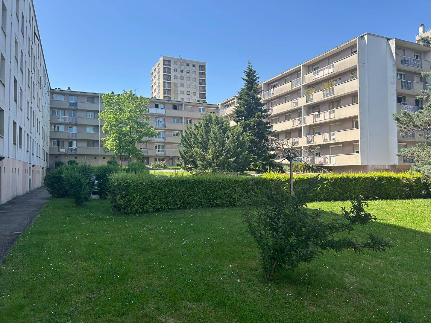 Appartement 4 pièces 68 m² · à Besançon · 68 m² · 140 000 €