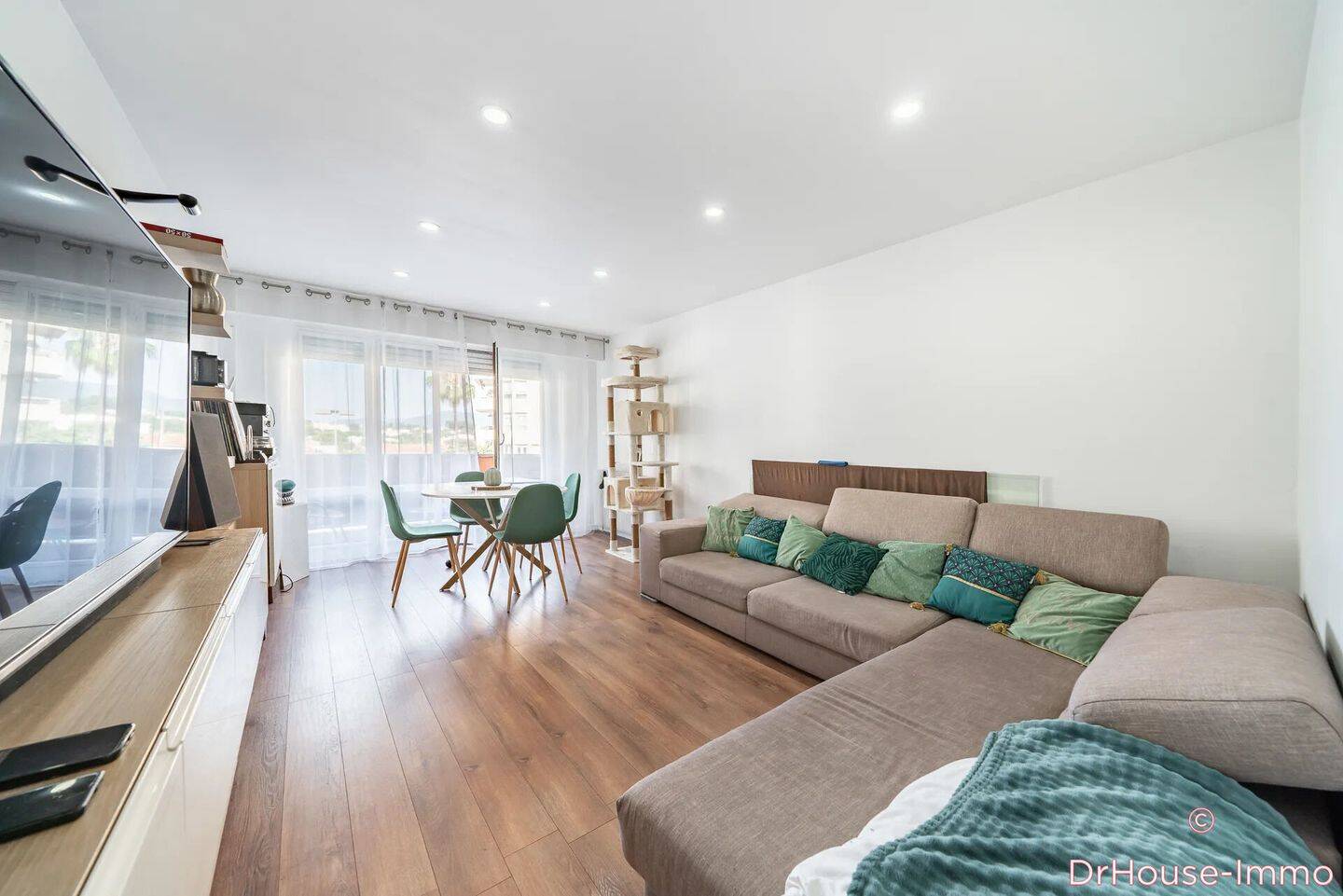 Appartement 3 pièces 61 m² · à Le Cannet · 61 m² · 258 000 €