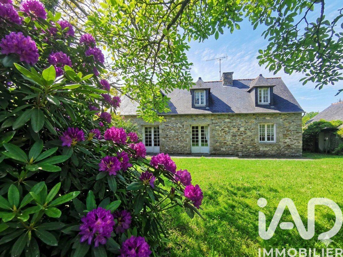 Maison 5 pièces 128 m² · à Plouëc-du-Trieux · 128 m² · 262 000 €