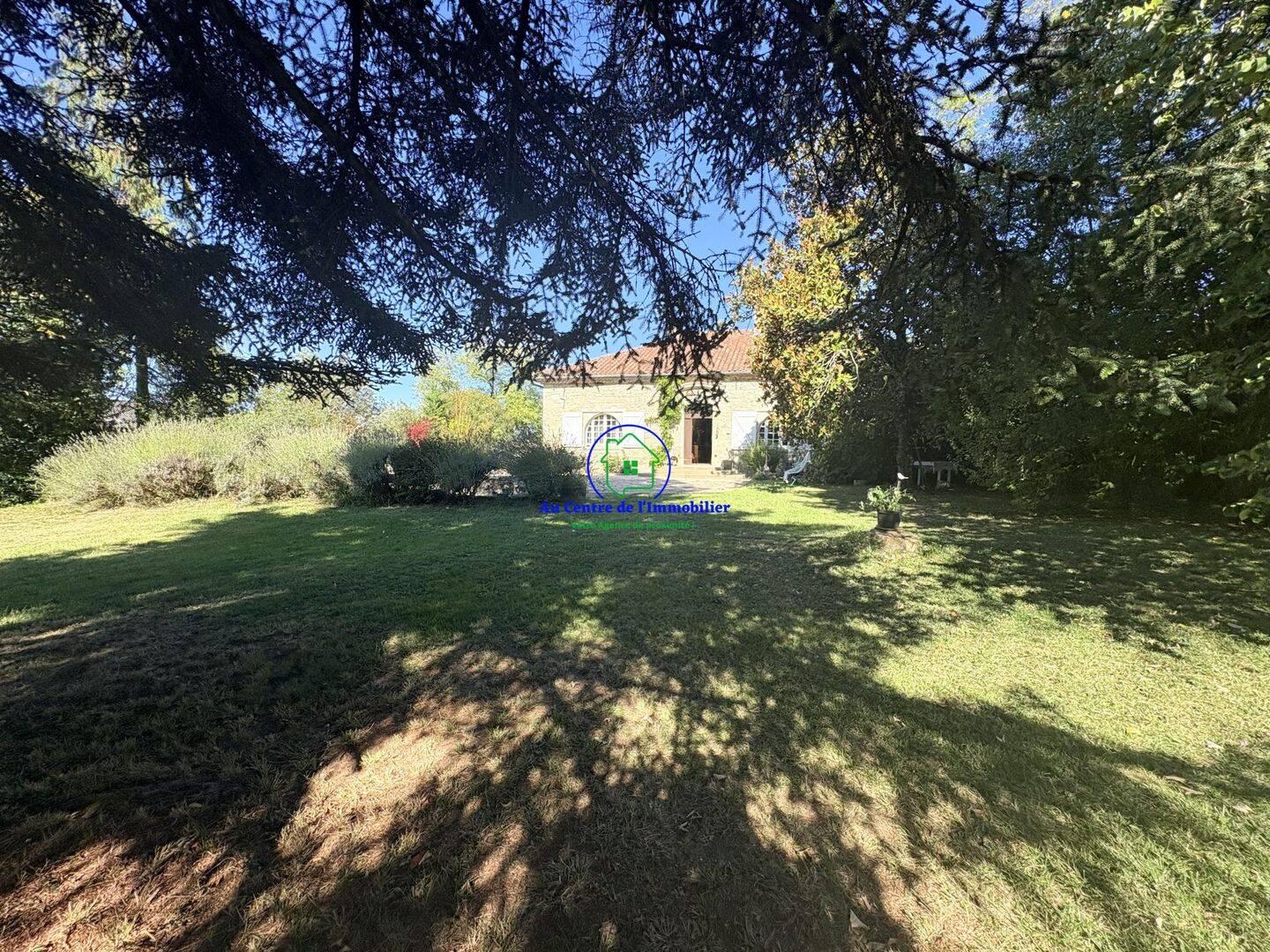 Maison 8 pièces 273 m² · à Foulayronnes · 272,5 m² · 449 900 €